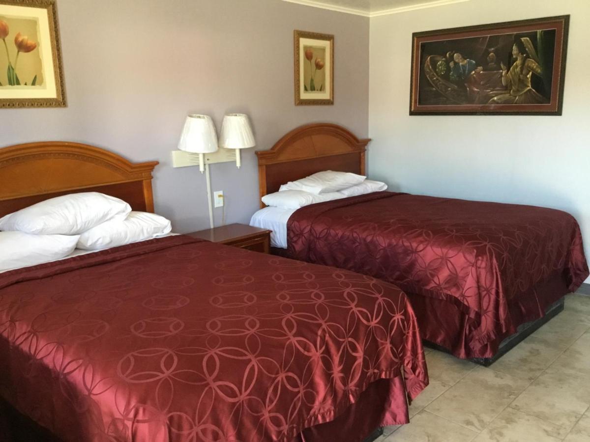Budget Inn Plainview Extérieur photo
