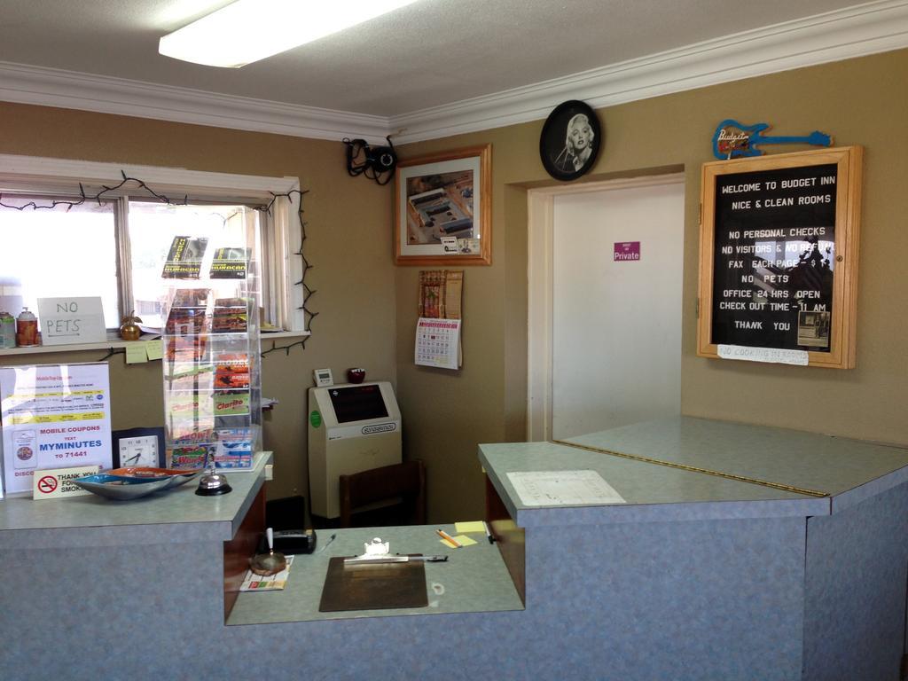 Budget Inn Plainview Extérieur photo